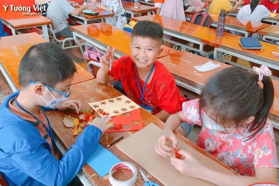 Bán Trú Hè Sôi động, Tụi Mình Học Gì Thử Thách 7 Ngày Check In Cảm Xúc Và Sáng Tạo Tranh Dán Giấy Bảo Vệ Môi Trường 01