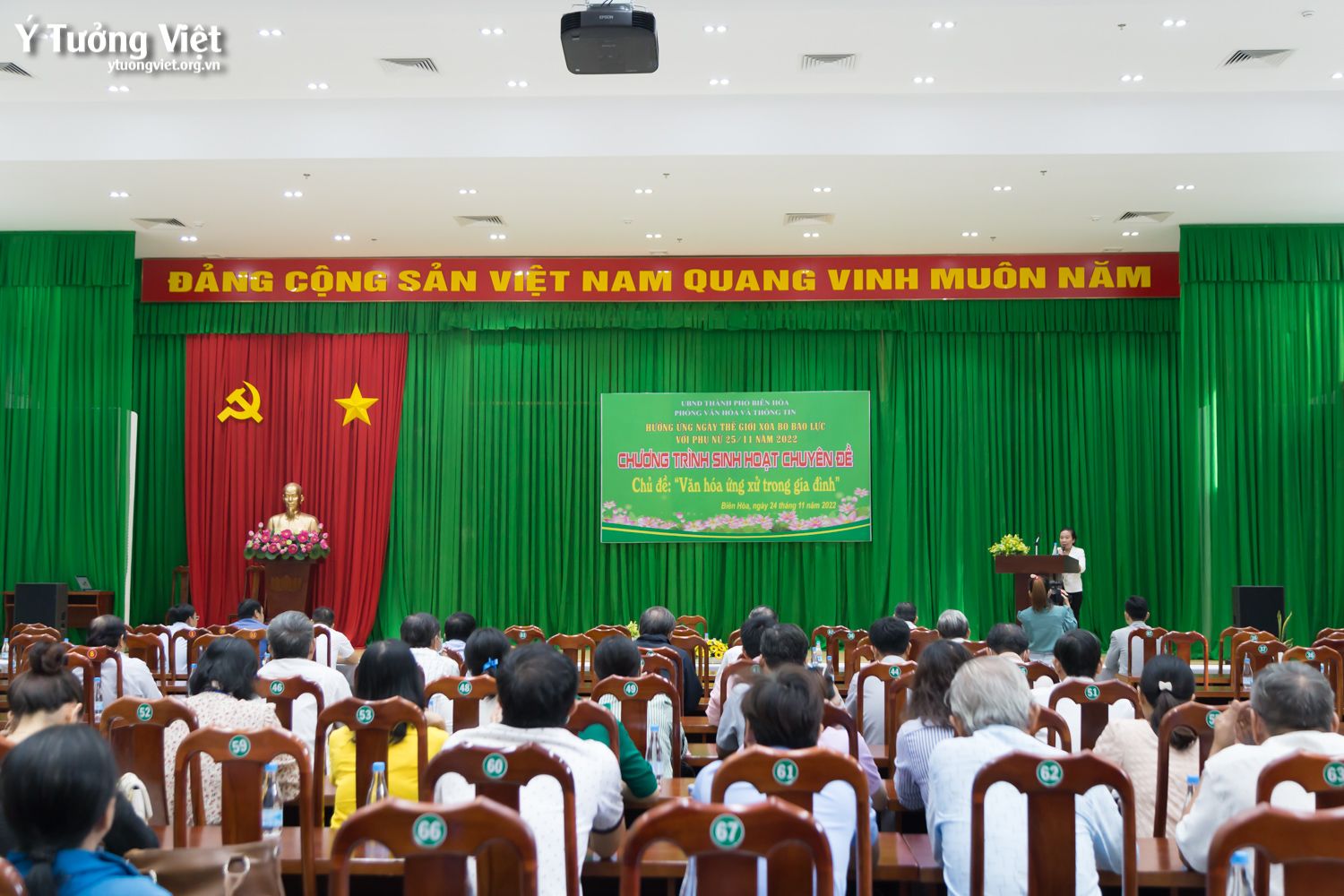 Hưởng ứng Ngày Thế Giới Xoá Bỏ Bạo Lực đối Với Phụ Nữ 25.11, đồng Hành Cùng Phòng Văn Hoá Và Thông Tin Ubnd Thành Phố Biên Hoà Trong Chuyên đề Văn Hoá ứng Xử Trong Gia đình 01