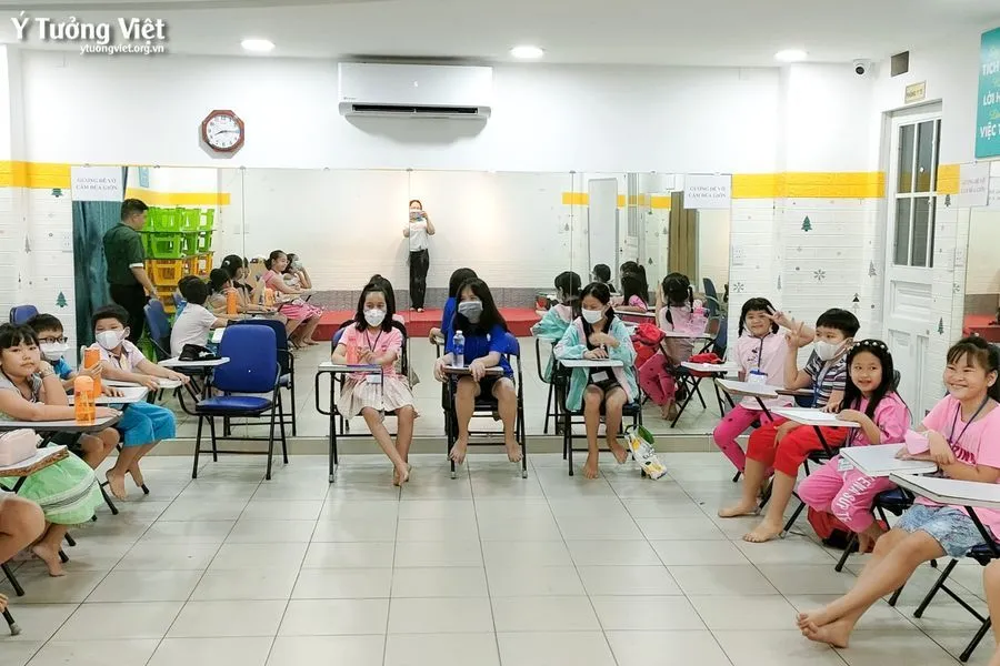 Khóa Mc Nhí Nhà Ý Tưởng Việt, Tụi Mình Học Gì Sửa Lỗi Phát âm, Luyện Thanh, Rèn Khả Năng Sử Dụng Từ Ngữ 01