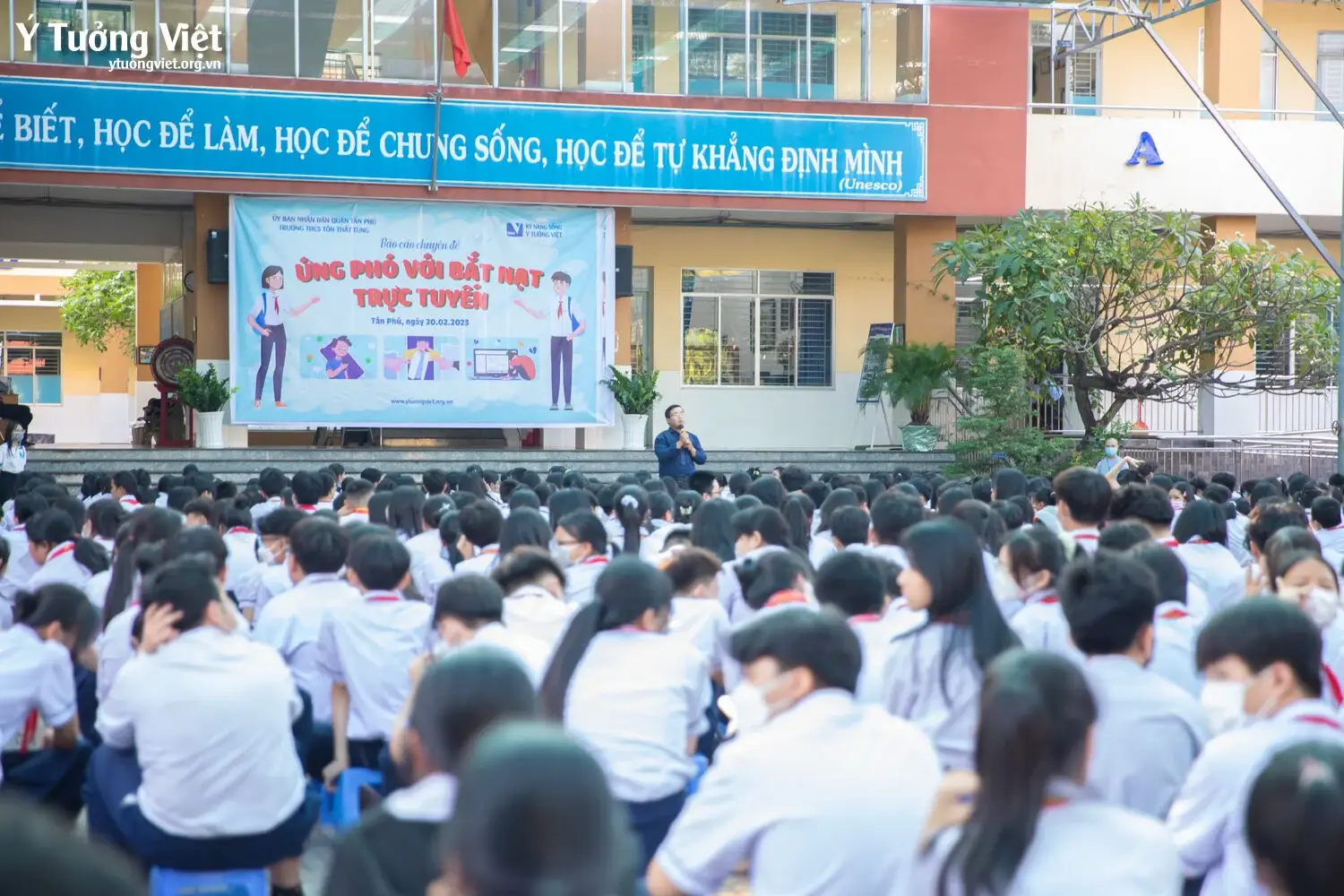 Chuyên đề Ứng Phó Với Bắt Nạt Trực Tuyến Trở Thành Những Netizen Văn Minh Cùng Các Bạn Học Sinh Thcs Tôn Thất Tùng 01