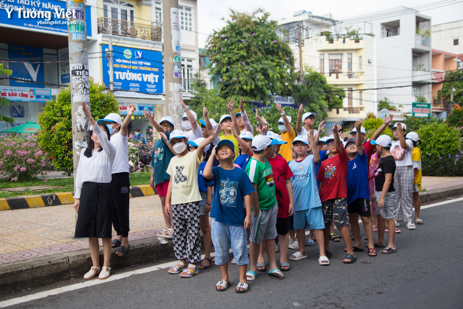 Cùng Htv7 Khám Phá Giờ Học Kỹ Năng Sinh Tồn Thuộc Chương Trình Bán Trú Hè Bản Lĩnh 2023 Tại Ý Tưởng Việt 11