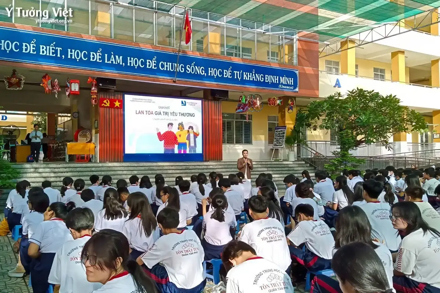 Đầu Tuần Hứng Khởi Cùng Các Bạn Học Sinh Trường Thcs Tôn Thất Tùng Lan Toả Giá Trị Yêu Thương 01