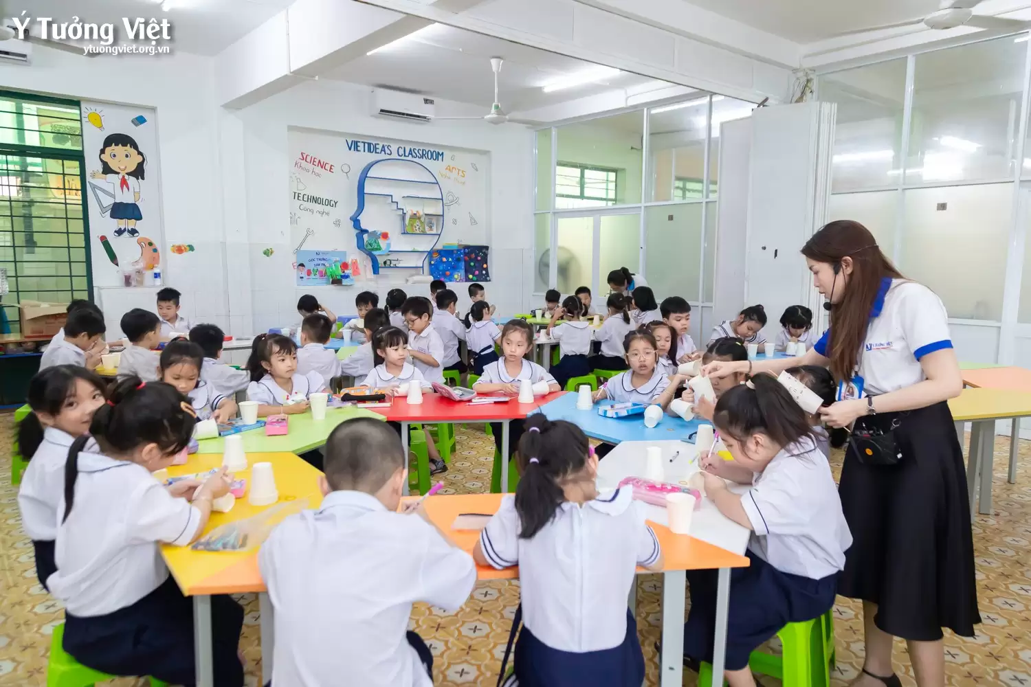 Chương trình Giáo dục STEAM Tiểu học Ý Tưởng Việt – Ghé thăm không gian sáng tạo STEAM TH Phan Đăng Lưu, “mở khoá” bộ kỹ năng 4C của thế hệ công dân toàn cầu tương lai