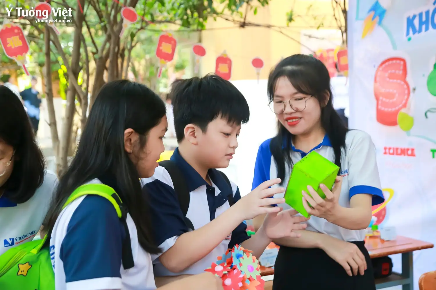 | Mừng Xuân yêu thương – Vui Tết trải nghiệm | Lời chào mùa xuân ở trường THCS Nguyễn Huệ, TH Trần Văn Ơn