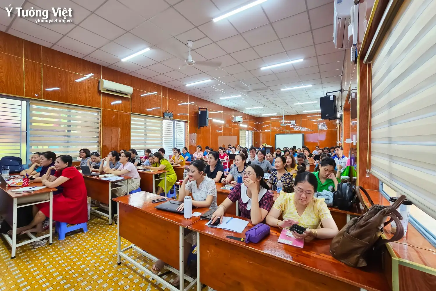 Chào mùa tựu trường 2024 – 2025 | Chuyên đề “Kỹ năng tư vấn hỗ trợ học sinh trong dạy học, giáo dục và chăm sóc sức khoẻ tinh thần học sinh” – Trường TH Phan Chu Trinh