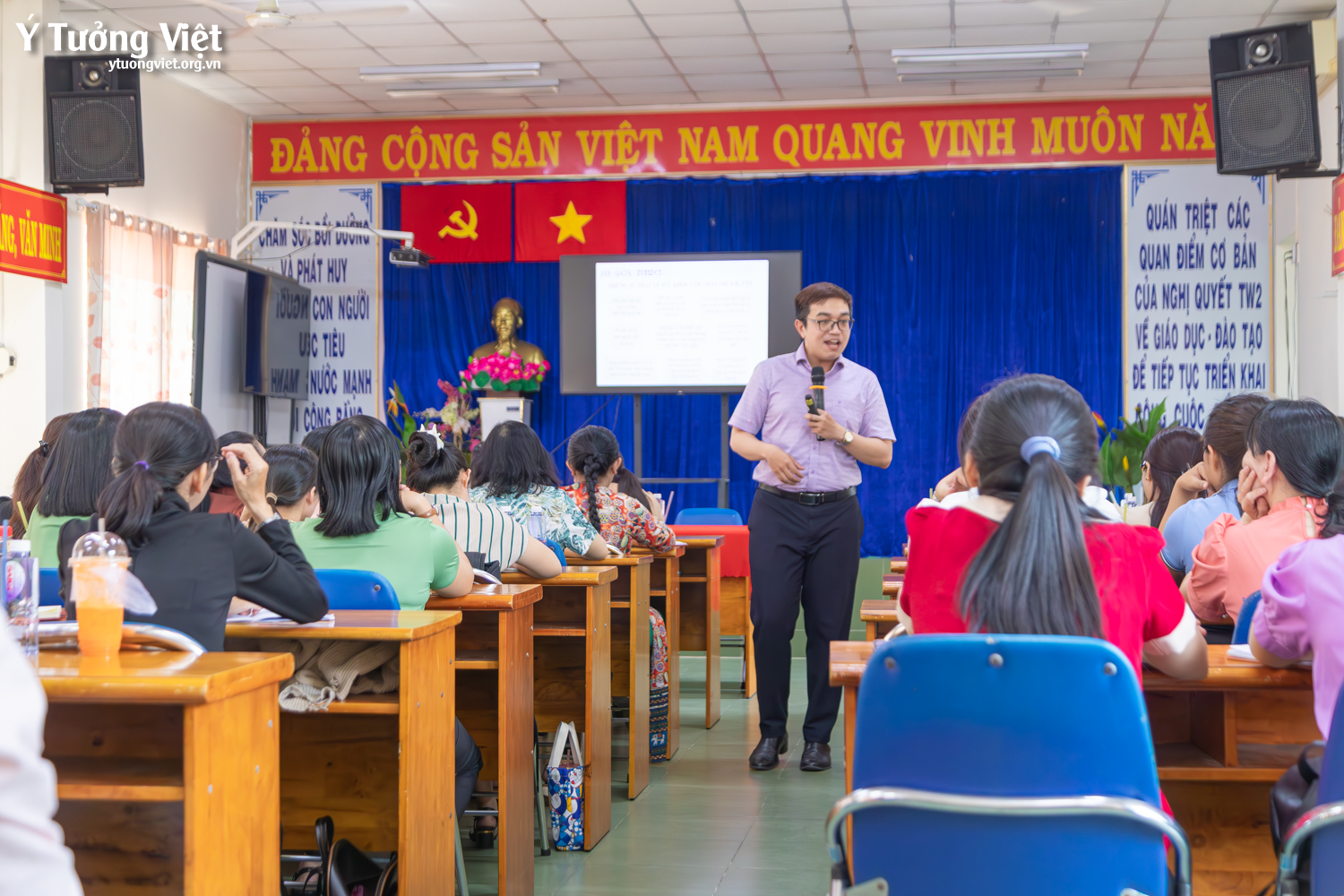 Dự án phát triển Tâm lý học đường 2024 – 2025 | Đồng hành cùng Phòng GD&ĐT Quận Tân Phú tập huấn “Nâng cao năng lực tư vấn tâm lý và chăm sóc sức khoẻ tinh thần cho học sinh trong bối cảnh xây dựng trường học hạnh phúc”