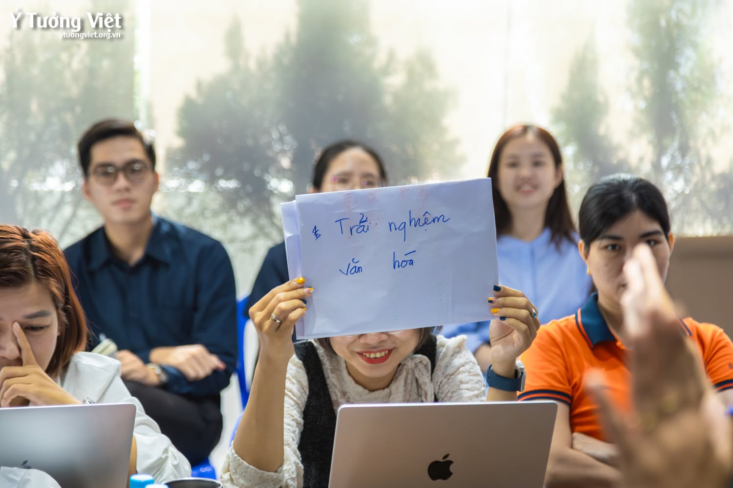 Ý Tưởng Việt & Bến Thành TSC | Chương trình đào tạo “Thay đổi tư duy – Bứt phá doanh số”