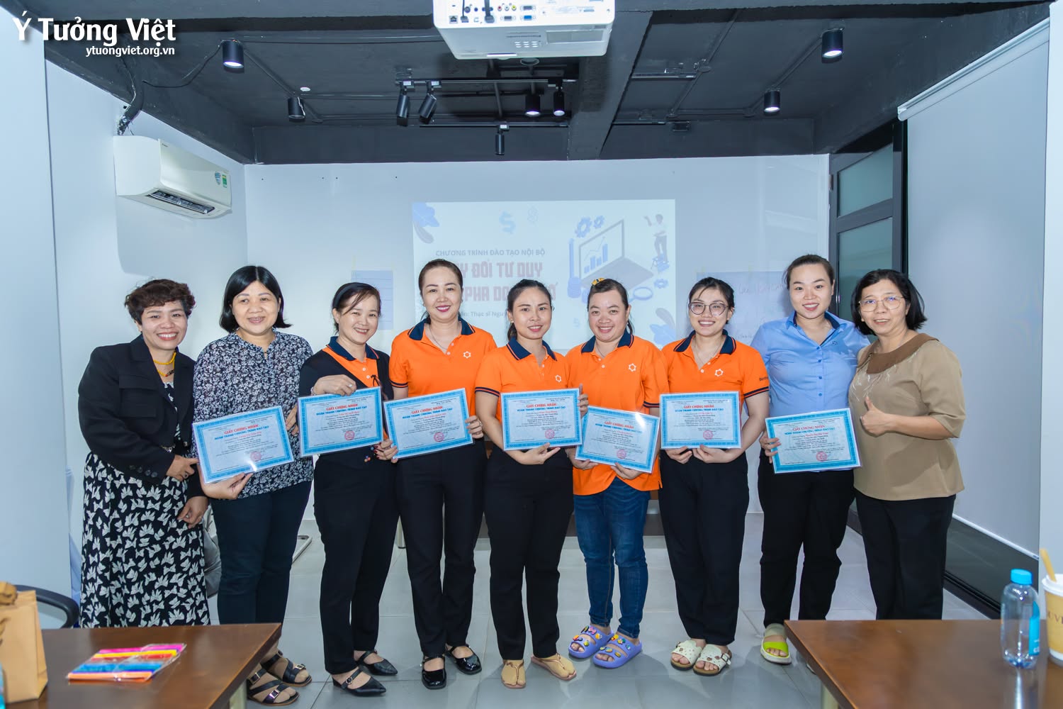 Ý Tưởng Việt & Bến Thành TSC | Chương trình đào tạo “Thay đổi tư duy – Bứt phá doanh số”