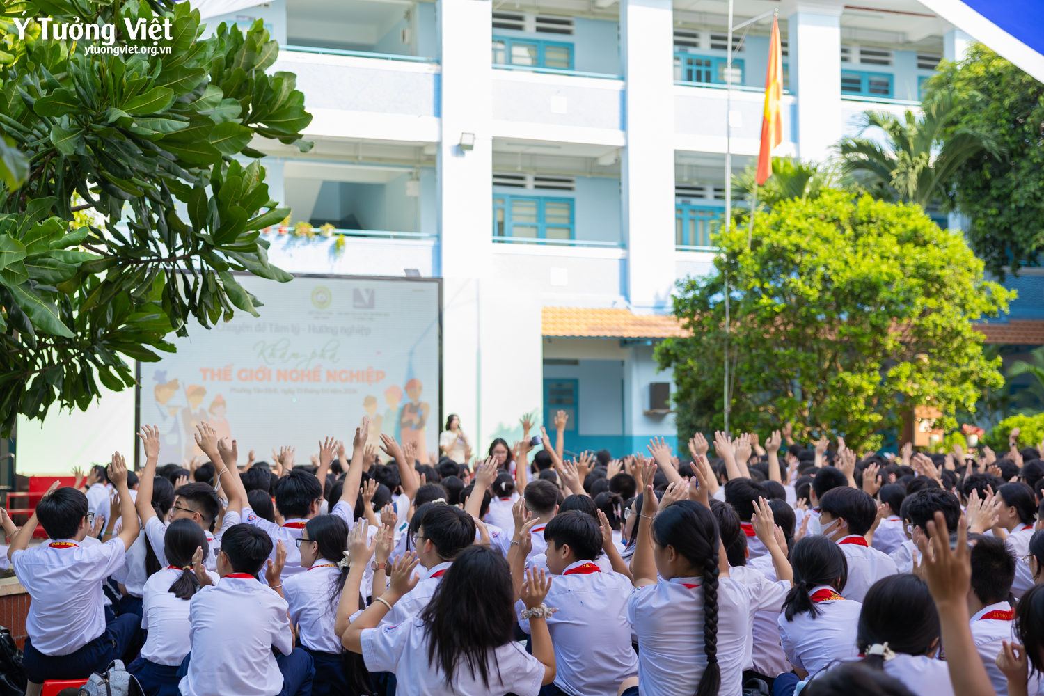 Hành trình khám phá thế giới nghề nghiệp: Khi tương lai không còn là chuyện của năm cuối cấp