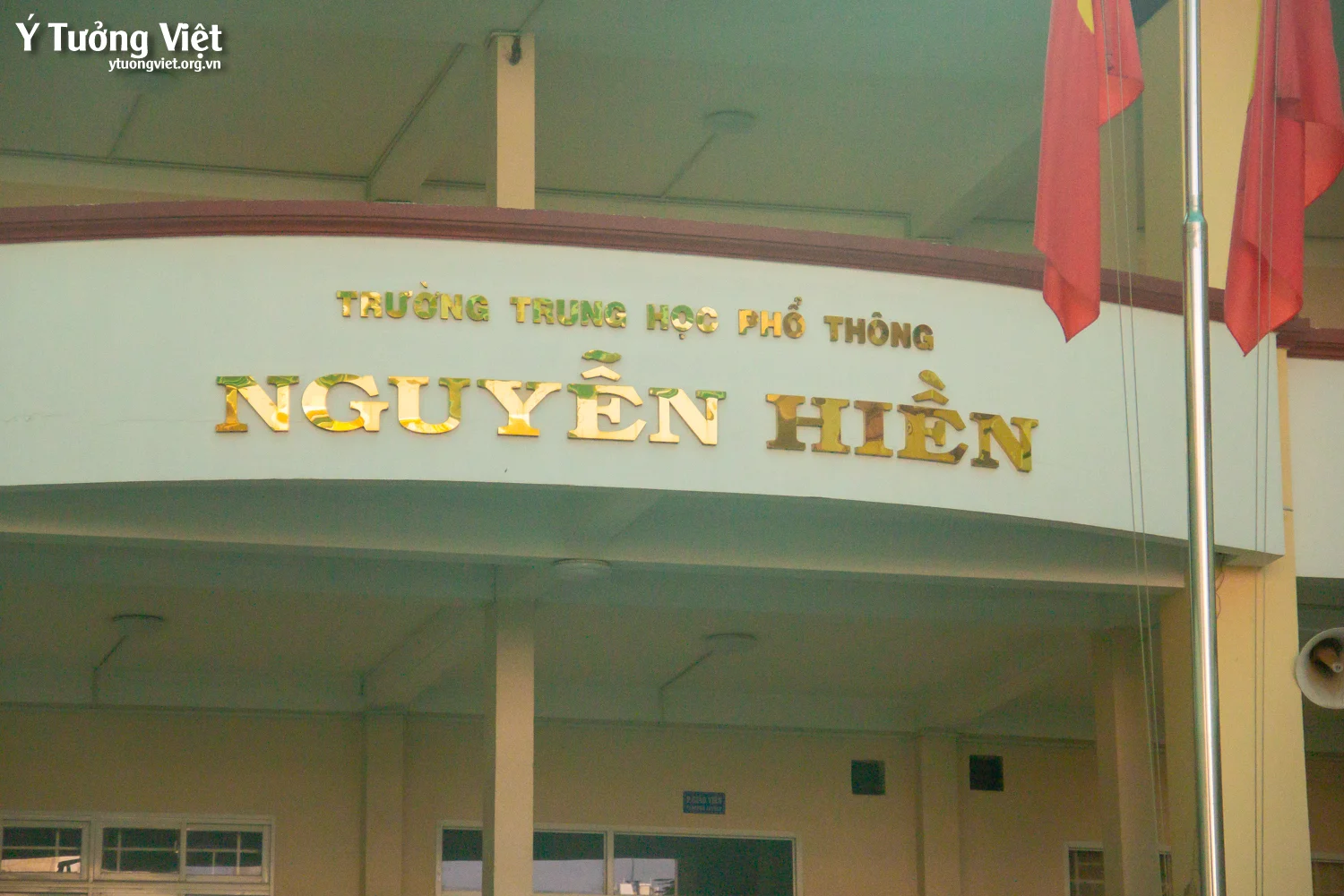 Từ chọn ngành đến chuẩn bị nội lực: hành trình hướng nghiệp bền bỉ của Ý Tưởng Việt cùng HUFLIT