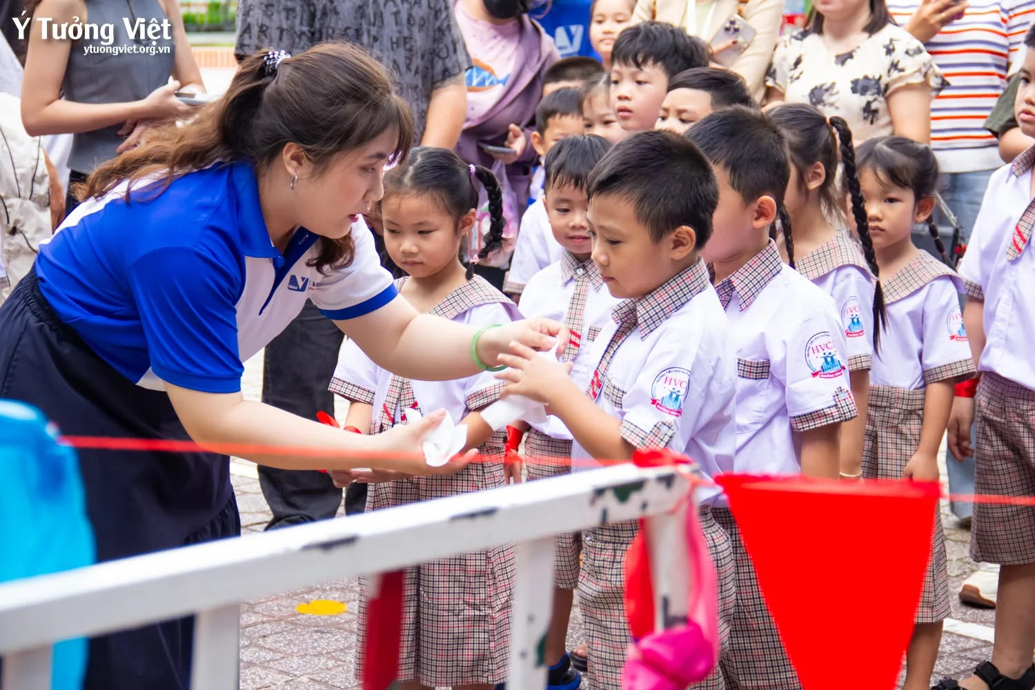 Hành trang vào lớp 1 năm học 2026 – 2027: Chuỗi ngày hội trải nghiệm của Ý Tưởng Việt tại 4 trường tiểu học