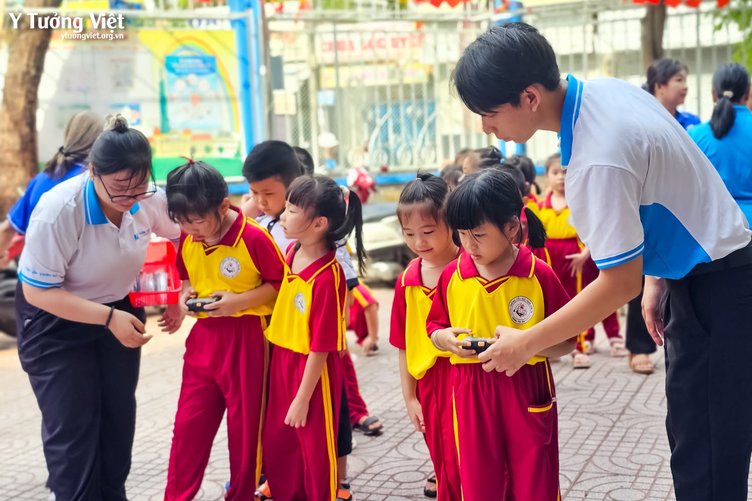 Hành trang vào lớp 1 năm học 2026 – 2027: Chuỗi ngày hội trải nghiệm của Ý Tưởng Việt tại 4 trường tiểu học
