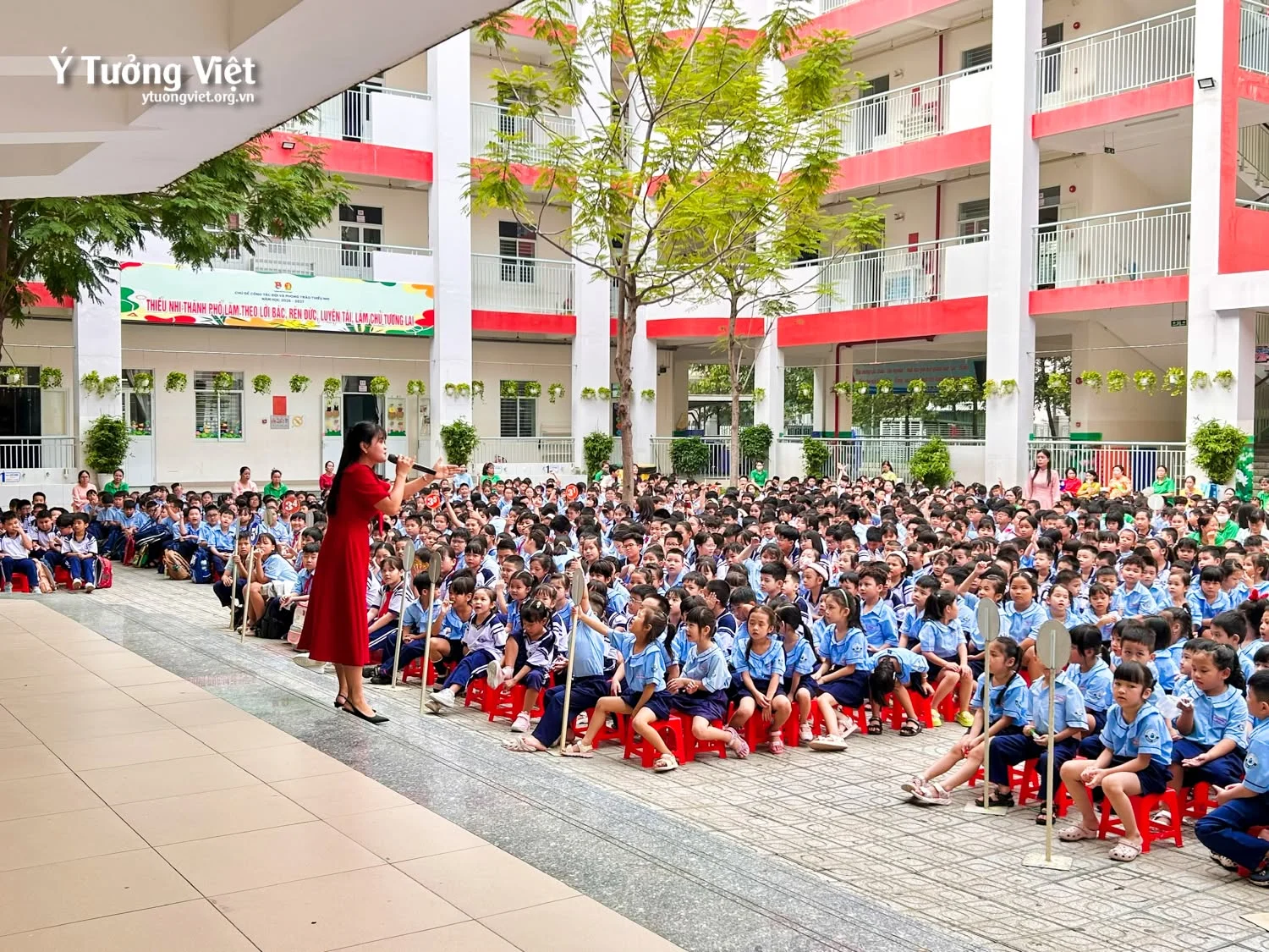 Giáo dục giới tính và xây dựng tình bạn đẹp tuổi học trò cùng Ý Tưởng Việt